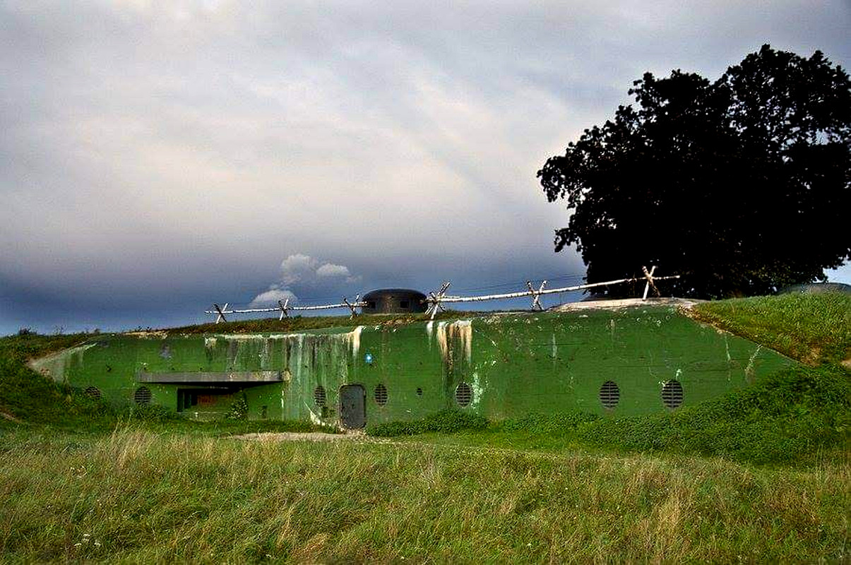 Szlakiem Umocnień Mru - Turystyka 4x4 - Legalny Offroad